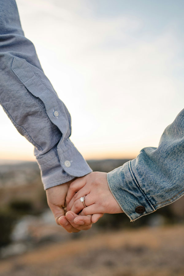 belle-collective-QdFkiLk5onU-unsplash forgiveness conversation